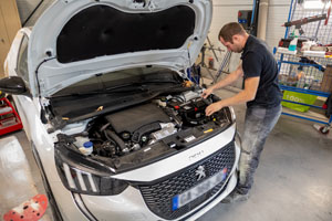 Garagiste Les avantages d'acheter un véhicule d'occasion plutôt qu'une neuve